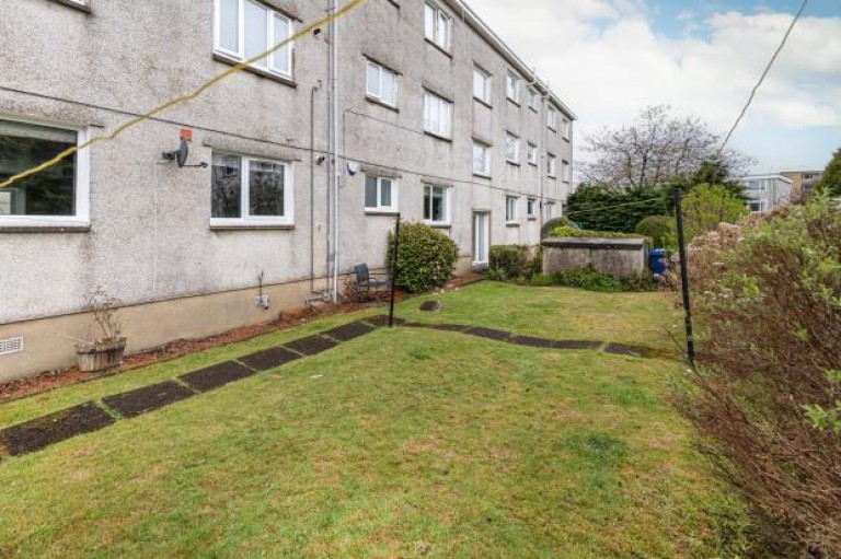 Images for 16B Castleton Court, Castleton Drive, Newton Mearns, Glasgow