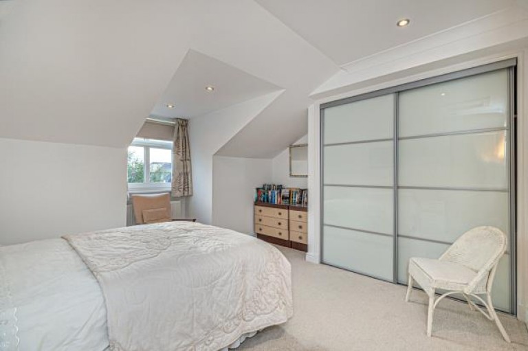 Images for 1/1 Dunrobin Gate, Ayr Road, Newton Mearns, Glasgow, East Renfrewshire