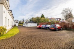 Images for 1/1 Dunrobin Gate, Ayr Road, Newton Mearns, Glasgow, East Renfrewshire