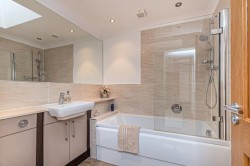Images for 1/1 Dunrobin Gate, Ayr Road, Newton Mearns, Glasgow, East Renfrewshire