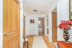 Images for 1/1 Dunrobin Gate, Ayr Road, Newton Mearns, Glasgow, East Renfrewshire