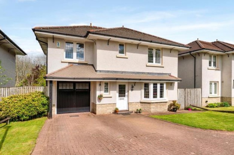 Click the photo for more details of St. Vigeans Place, Newton Mearns, Glasgow