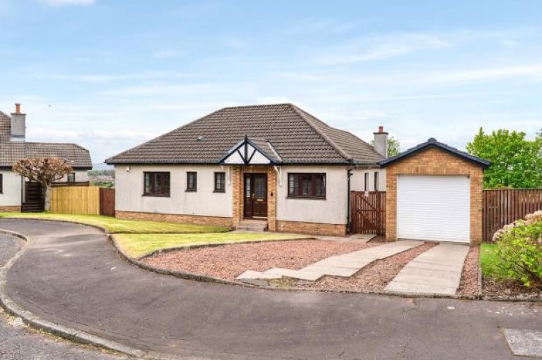 Click the photo for more details of Whitehill Grove, Newton Mearns, Glasgow, East Renfrewshire