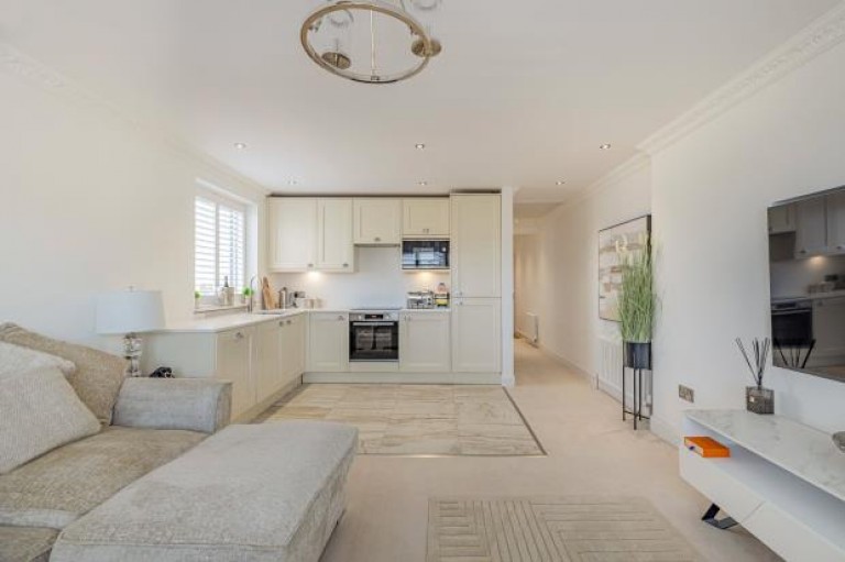 Images for 2H, Glasgow Road, Eaglesham, Glasgow, East Renfrewshire