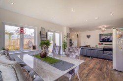 Images for Kyle Wynd, Newton Mearns, Glasgow