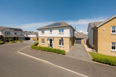 Click the photo for more details of Staffin Way, Newton Mearns, Glasgow, East Renfrewshire