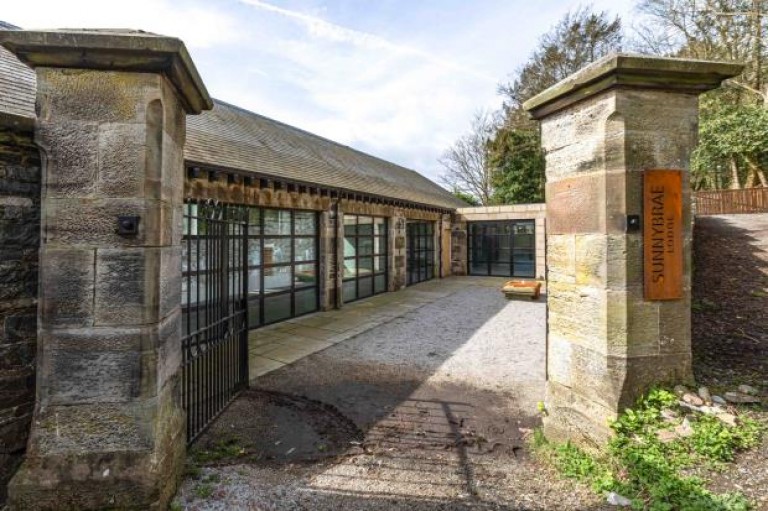 Images for Sunnybrae Lodge, Galashiels Road, Walkerburn, Scottish Borders
