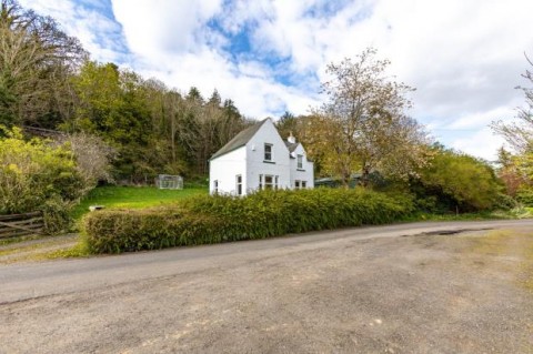 Click the photo for more details of Fishermans Cottage, Boleside, Galashiels, Scottish Borders