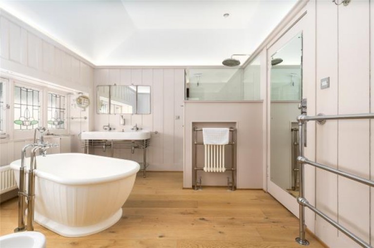 Images for Maplehurst, Abbotsford Road, Galashiels, Scottish Borders