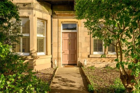Click the photo for more details of East Trinity Road, Trinity, Edinburgh
