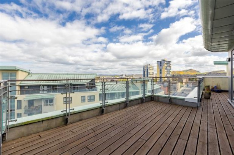 Images for Portland Gardens, Leith, Edinburgh