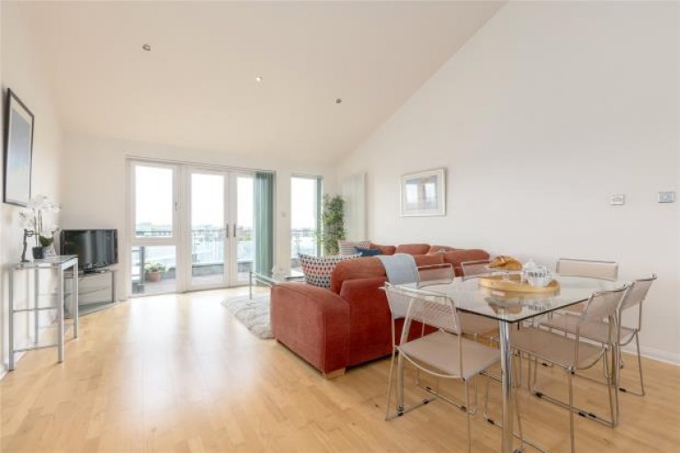 Images for Portland Gardens, Leith, Edinburgh