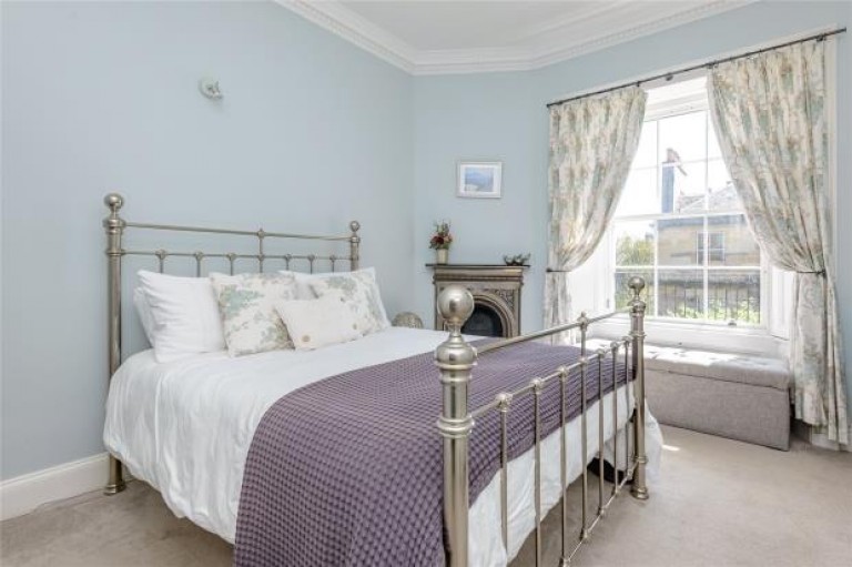Images for Flat 3, Lutton Place, Edinburgh, Midlothian