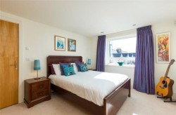 Images for Brighouse Park Cross, Edinburgh