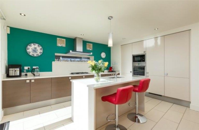 Images for Brighouse Park Cross, Edinburgh