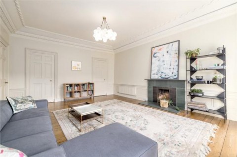 Click the photo for more details of 3f2, Great King Street, Edinburgh