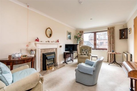 Click the photo for more details of 173/319 Carlyle Court, Comely Bank Road, Edinburgh, Midlothian