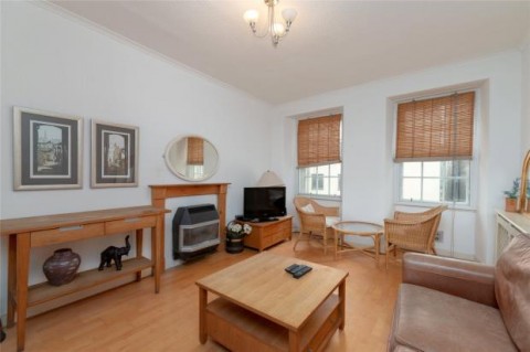 Click the photo for more details of 2/2, Tweeddale Court, High Street, Edinburgh, Midlothian