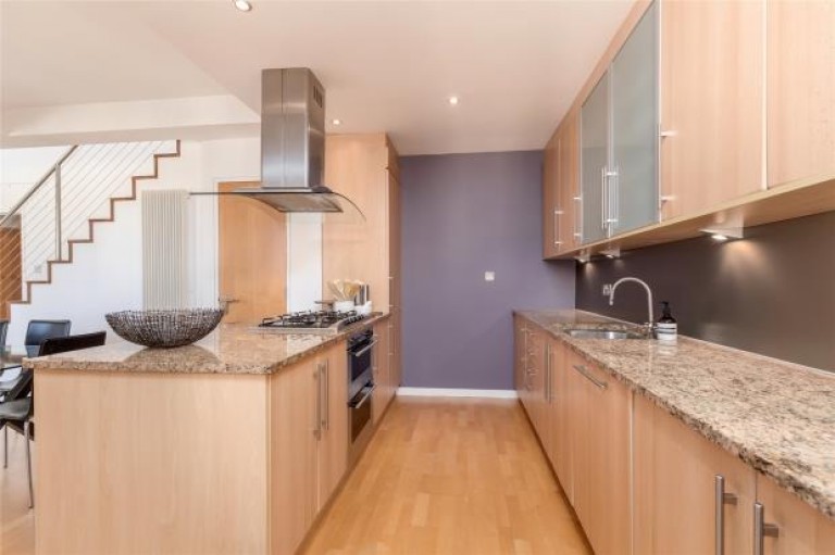 Images for Flat 38, The Park, Holyrood Road, Edinburgh