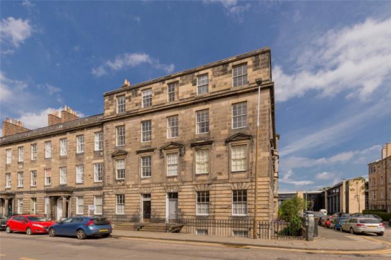 Click the photo for more details of Flat 2, Henderson Row, Edinburgh, Midlothian