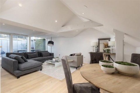 Click the photo for more details of Flat 109, Donaldson Drive, Wester Coates, Edinburgh