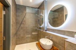 Images for Commercial Street, Leith, Edinburgh