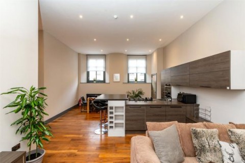 Click the photo for more details of Commercial Street, Leith, Edinburgh