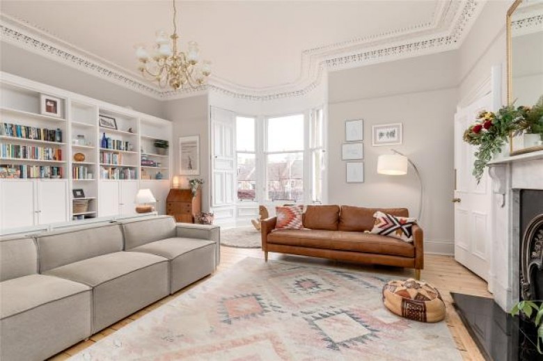 Click the photo for more details of 1F1, Newhaven Road, Edinburgh