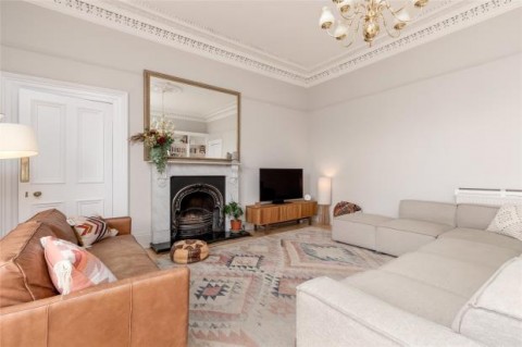 Click the photo for more details of 1F1, Newhaven Road, Edinburgh