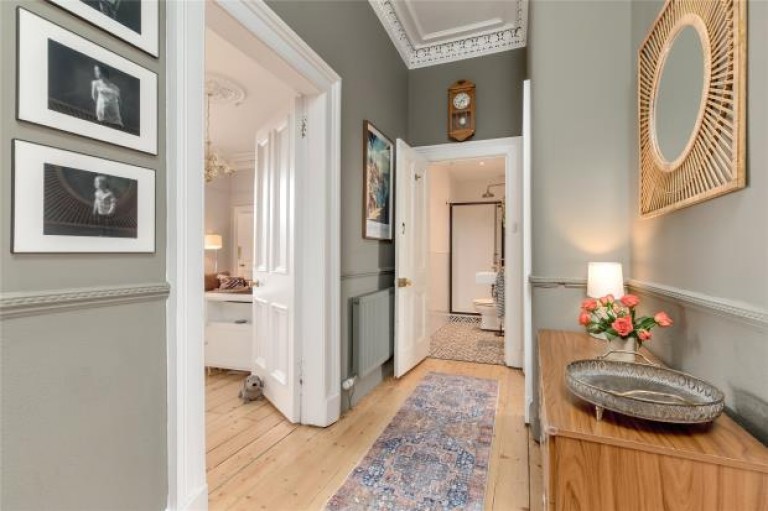 Images for 1F1, Newhaven Road, Edinburgh