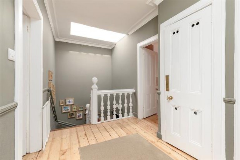 Images for 1F1, Newhaven Road, Edinburgh