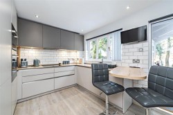 Images for Johnsburn Haugh, Balerno