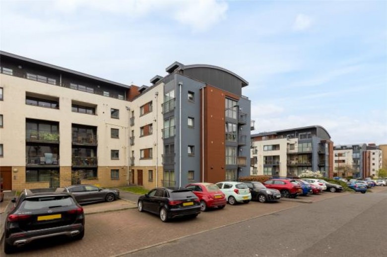 Click the photo for more details of East Pilton Farm Avenue, Pilton, Edinburgh