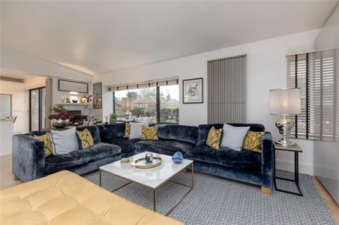 Click the photo for more details of Corstorphine Road, Edinburgh