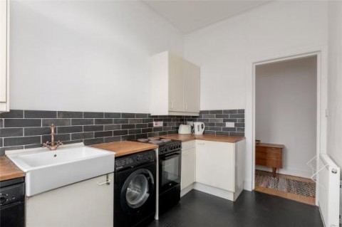 Click the photo for more details of 7/5, Slateford Road, Edinburgh, Midlothian