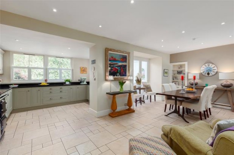Images for Leedon, Cramond Road North, Edinburgh