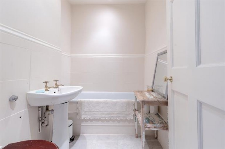 Images for 78/2, Queen Street, Edinburgh, Midlothian