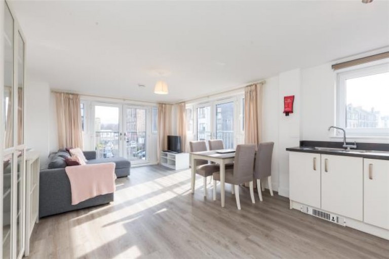 Images for Flat 4, Ashley Place, Edinburgh, Midlothian