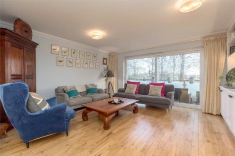 Click the photo for more details of Victoria Park Neuk, Edinburgh, Midlothian