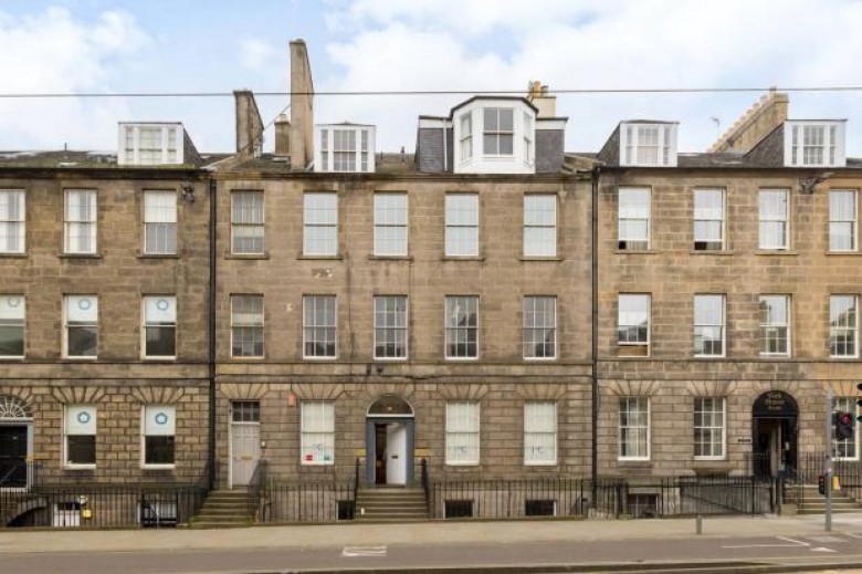 Click the photo for more details of York Place, Edinburgh, Midlothian
