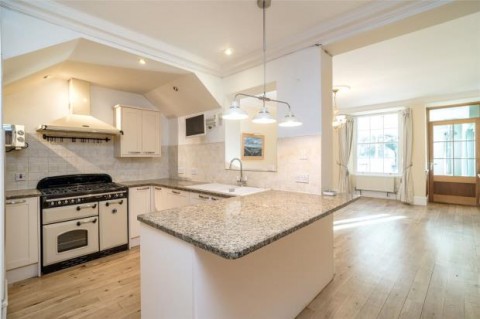 Click the photo for more details of Bruntsfield Crescent, Edinburgh