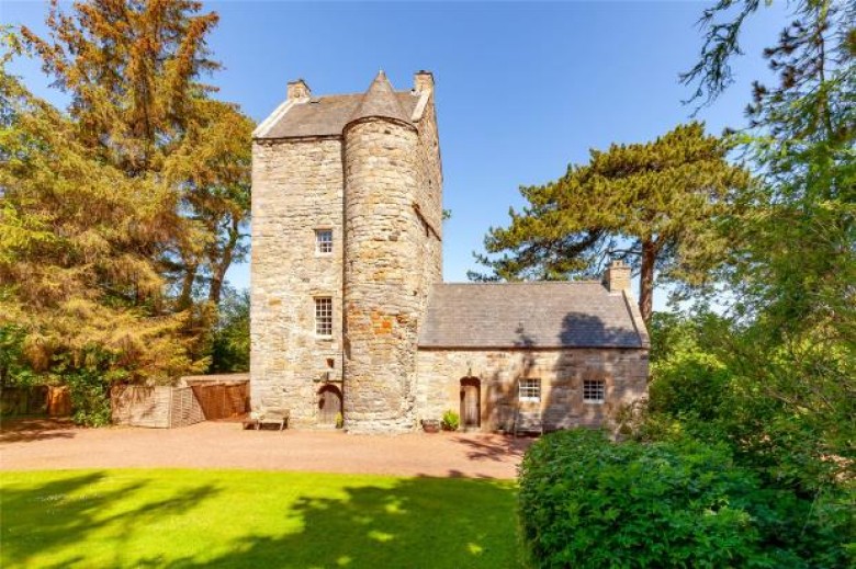 Click the photo for more details of Cramond Tower, Kirk Cramond, Edinburgh