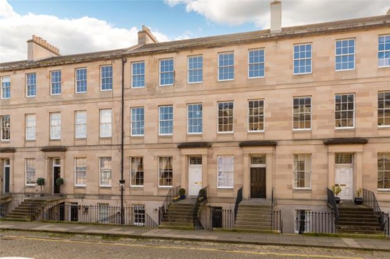 Click the photo for more details of Fettes Row, Edinburgh, Midlothian