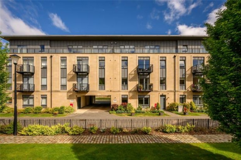 Images for Larkfield Gardens, Edinburgh, Midlothian