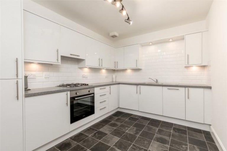 Images for 6C/4, West Silvermills Lane, Edinburgh, Midlothian