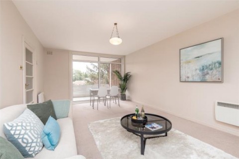 Click the photo for more details of Flat 6, Almond Court West, Braehead Park, Edinburgh, Midlothian