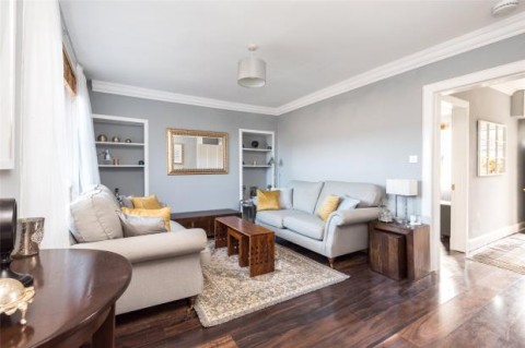 Click the photo for more details of Edinburgh Road, Musselburgh, East Lothian