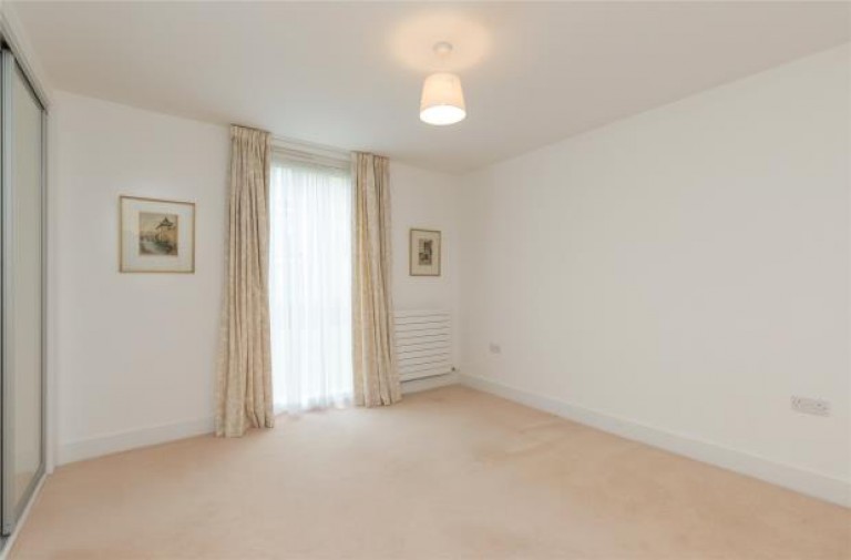 Images for Flat 1, Woodcroft Road, Edinburgh