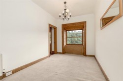Images for 2/9, Elm Row, Edinburgh, Midlothian
