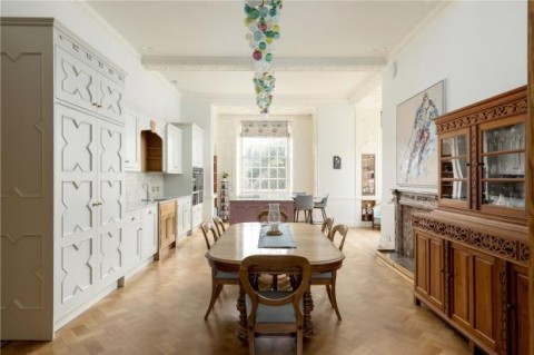 Click the photo for more details of Seven Gables, Mortonhall Road, Edinburgh